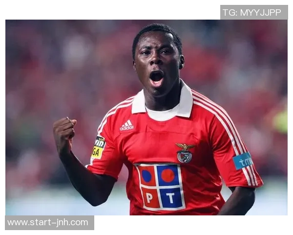 美国足球阿杜的传奇之路与影响力探讨 美国足球阿杜的传奇之路与影响力探讨